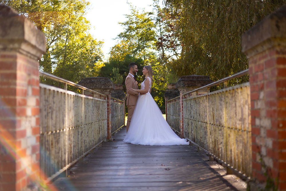 couple mariage pont ancien lisa mazeau photographe professionnelle gironde