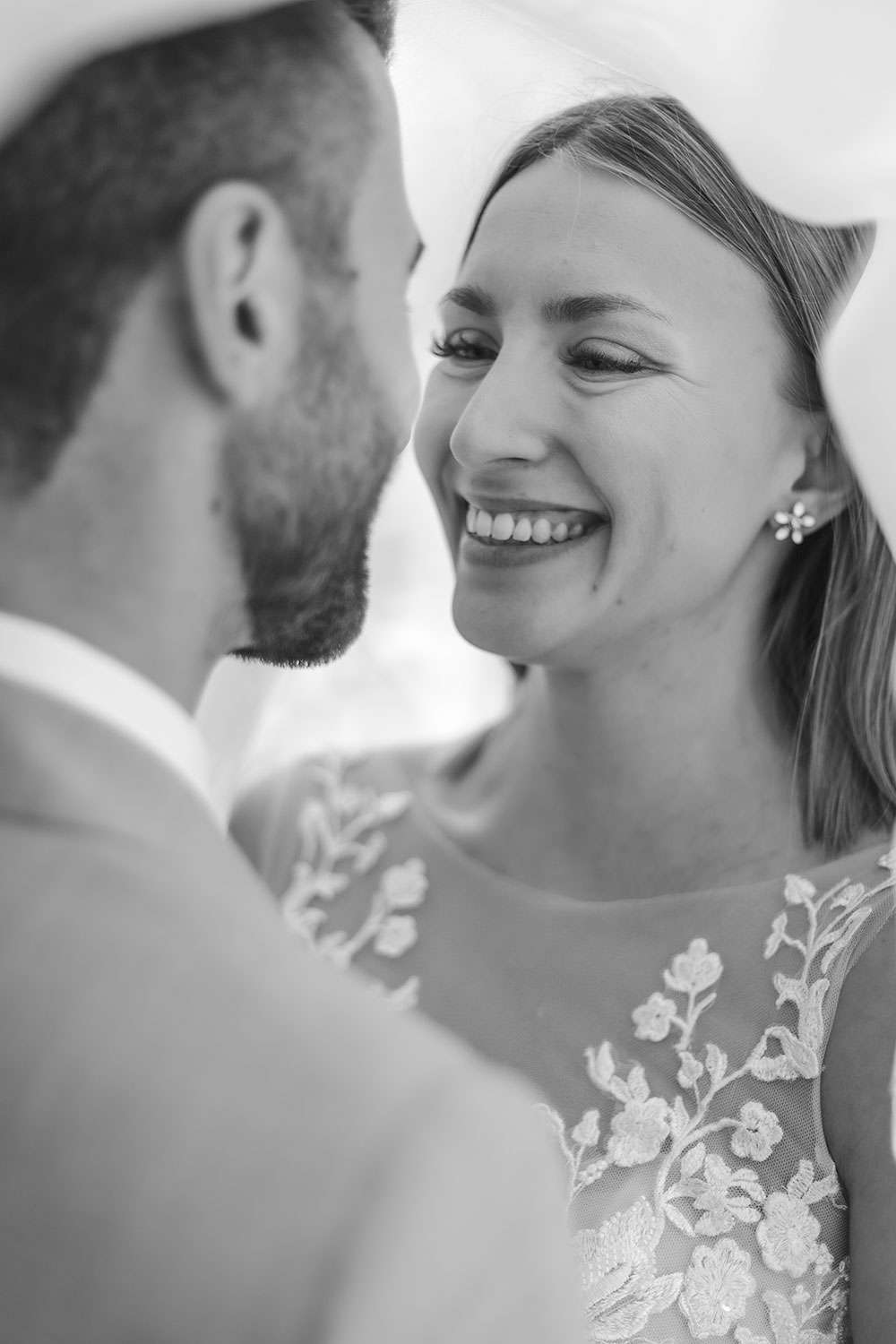 couple mariage heureux amour lisa mazeau photographe professionnelle gironde