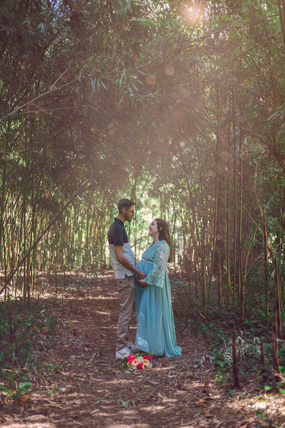 femme enceinte robe bleue moulin duellas lisa mazeau photographe professionnelle gironde